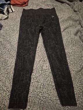 Gymshark Leggings Sz L